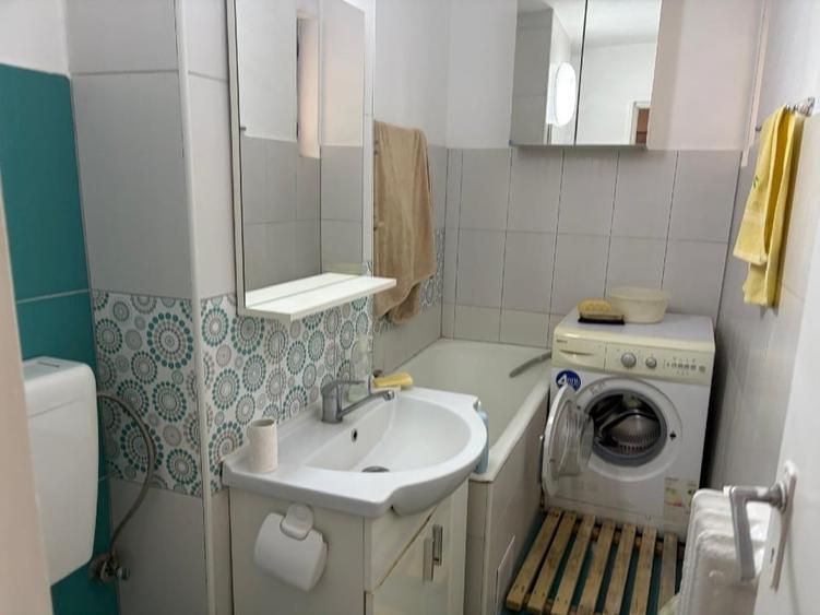 Vând apartament 3 camere, negociabil - 4