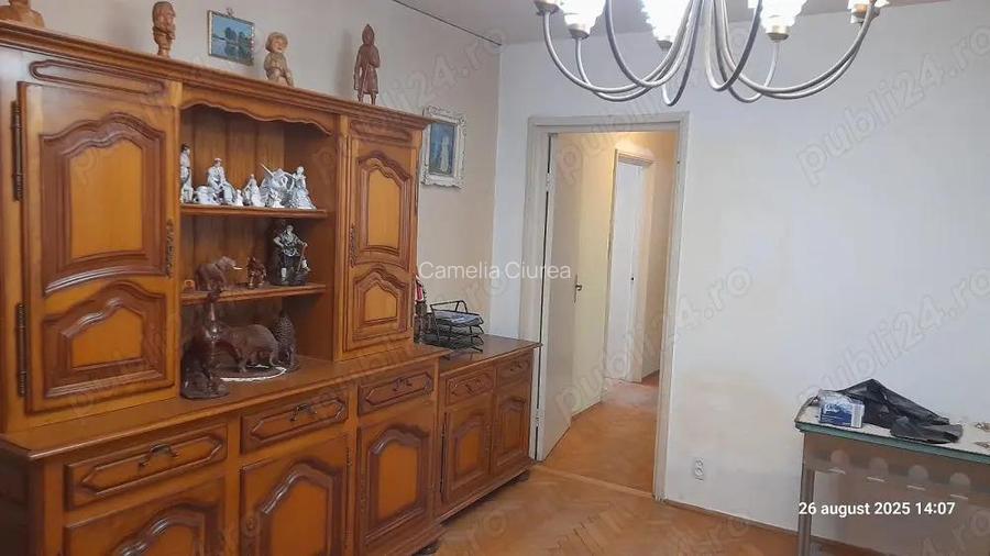 Apartament 3 camere 2 balcoane stradal langa metrou Lujerului.