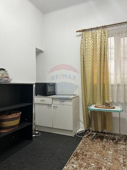 Apartament cu 3 camere în zona P-ta Unirii - 3