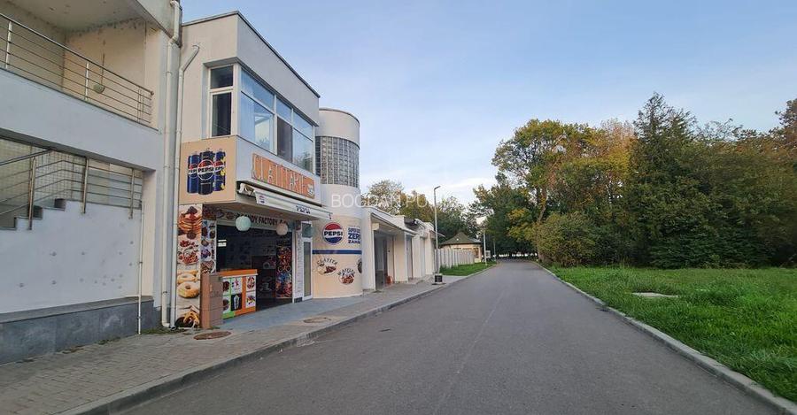 Spatii Comerciale trafic intens Teatrul de vara Neptun