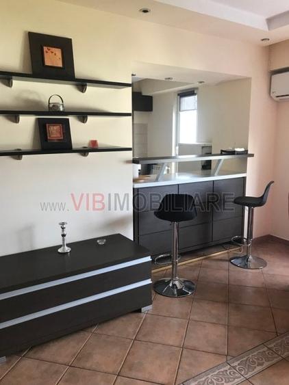 Piata Alba Iulia - Rond Alba Iulia - bloc mixt - 4