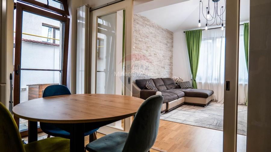 Vanzare - vila 4 camere de complet mobilata, str. Caisului - Dobroesti