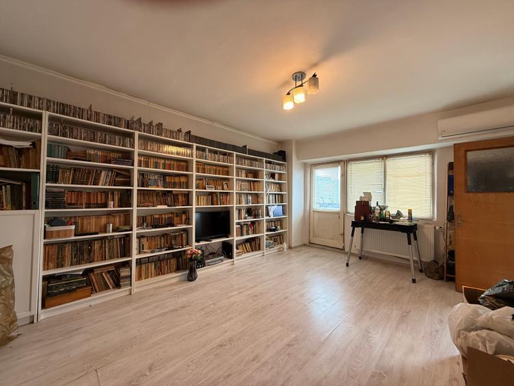 Garsoniera 13 Septembrie - 2