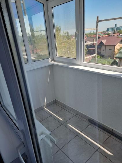 De vanzare apartament 3 Camere - 5