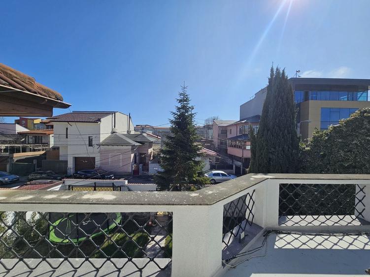 Vilă cu 7 camere în Faleză Nord – acces din 2 străzi/parcare în curte - 3