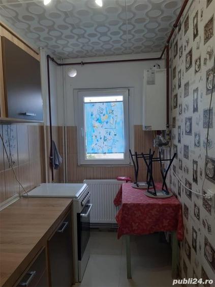 Garsoniera spatioasa, etaj intermediar, renovata elegant, balcon,  zona Narcisa - 4