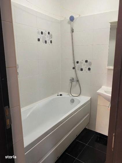 Inchiriez garsoniera Gorjului, Militari - 3