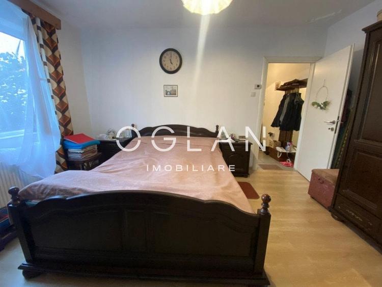 Apartament 3 camere, etaj 2, strada Semaforului - 7