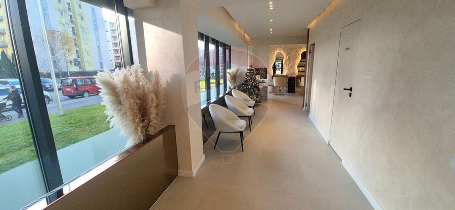 Spațiu comercial - 18mp de închiriat /cartierul Avantgarden - 11