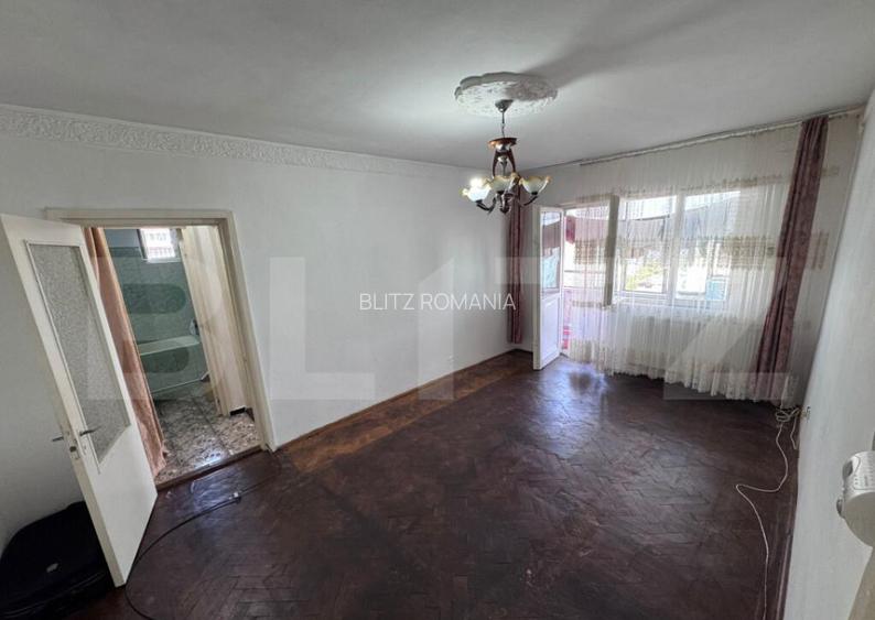 Apartament 2 camere semidecomandat Micro 6, Targovi?te