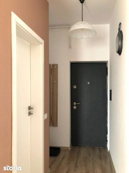 Inchiriere - 3 camere Mosilor - Stefan Cel Mare, centrala, bl. 2020 - 2