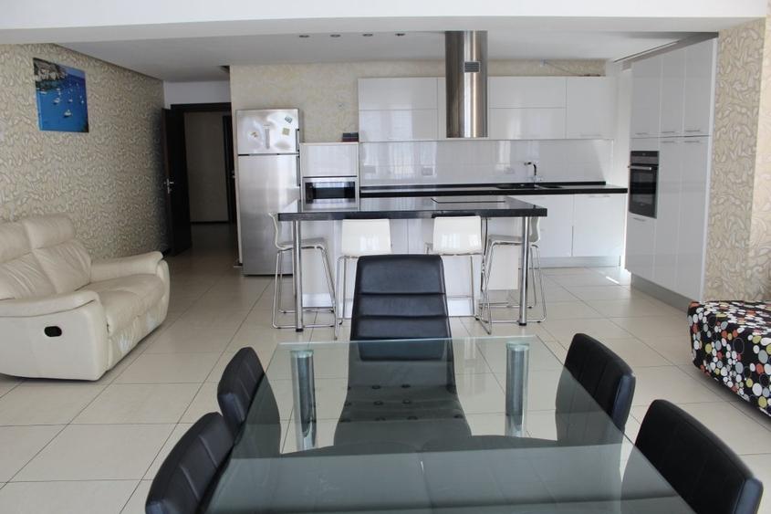 Mamaia - penthouse spectaculos cu vedere panoramica la mare si lac - 2