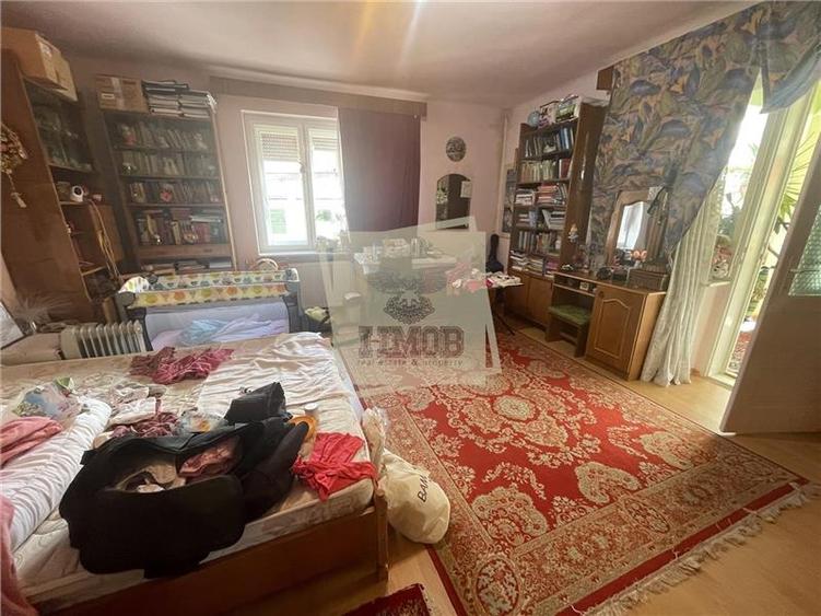 Casa cu 6 camere 3 bai 994 mp teren in Parcul Sub Arini - 9