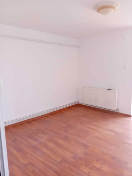 Garsoniera de vanzare Bals zona Turnuri 1G - 8