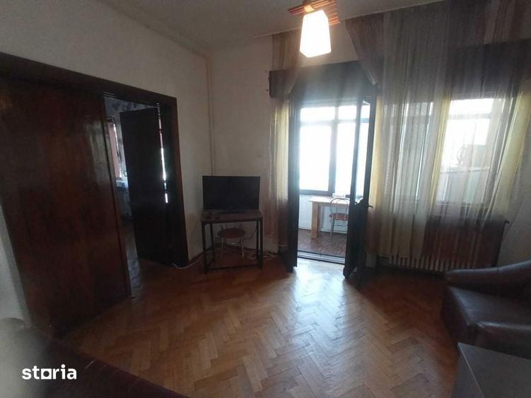 inchiriez apartament 2 camere piata lahovari - 2