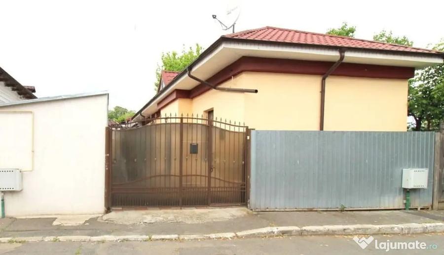 De vanzare casa cu 3 camere, zona Port, 64.000 euro - 2