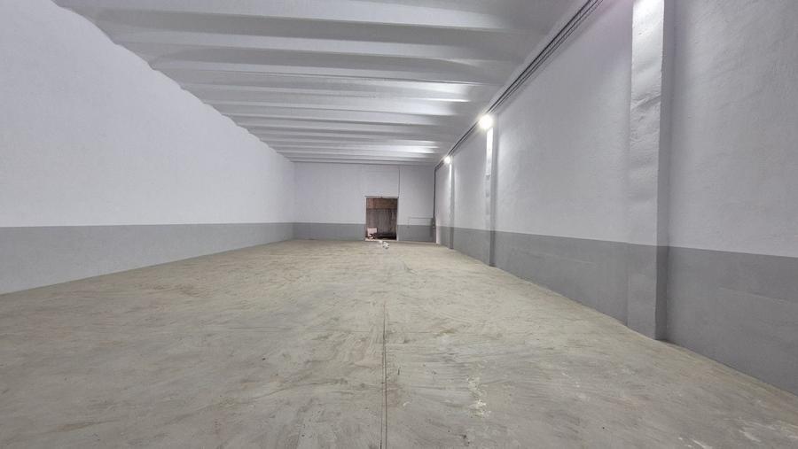 Hale pentru depozitare -acces din centura - in apropiere de A2 - 1