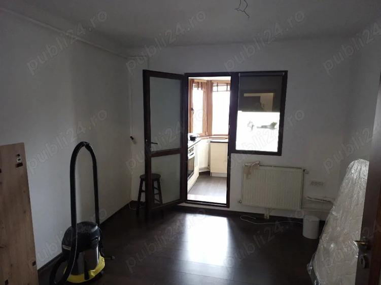 Apartament 2-3 camere de inchiriat, Pitesti, Fratii Golesti Arges MALL - 1