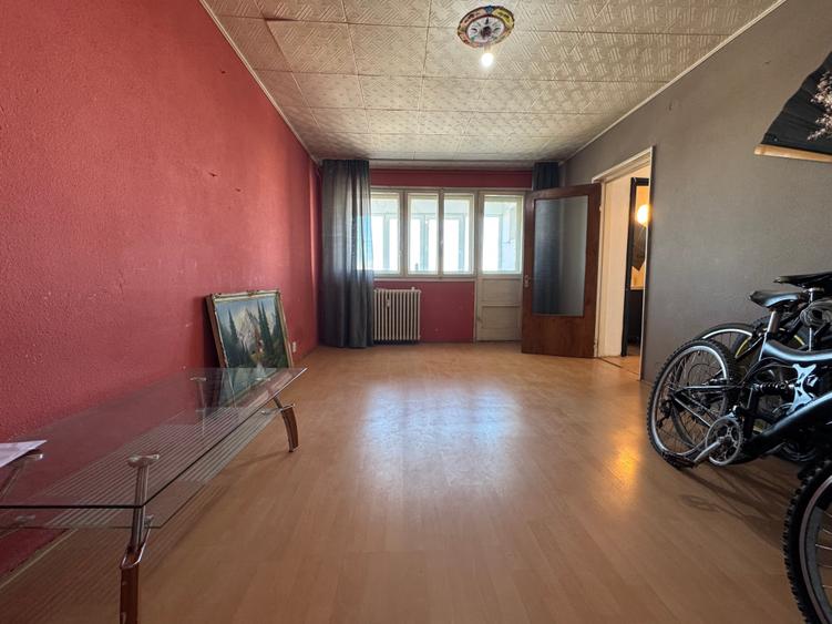 De vanzare - 3 camere - 63mp - Stadion GIulesti - 950m Metrou Crangasi - 1