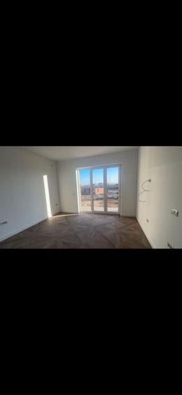 Apartament cu 2 camere în Plopi