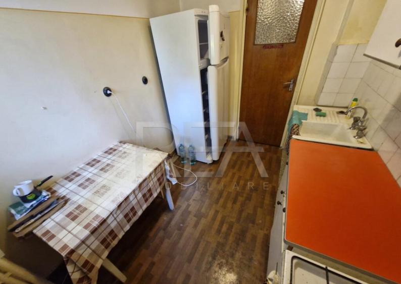 Apartament cu 3 camere la 15 minute de mers pe jos de sta?i - 7