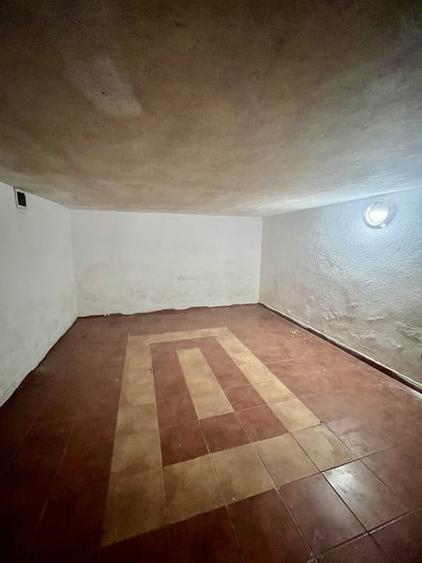 Casa de vanzare Frumusani - Spatiu Comercial la Parter - 25 min de Bucuresti - 18