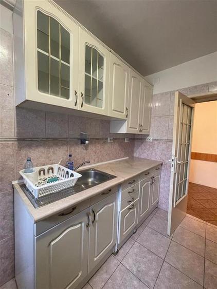 VANZARE APARTAMENT 3 CAMERE ZONA MALL VITAN  OCTAVIAN GOGA - 8