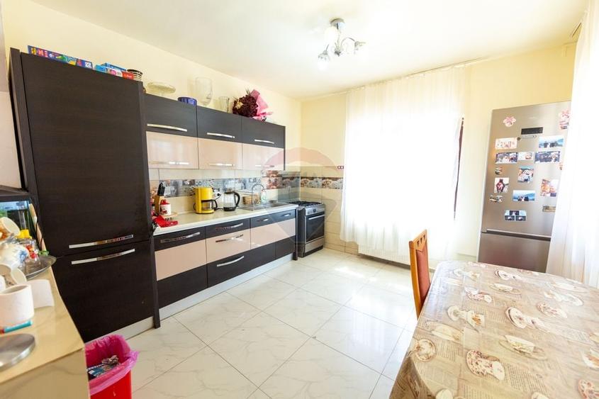 Casa individuala cu priveliste, 5 dormitoare, teren generos Baciu - 9