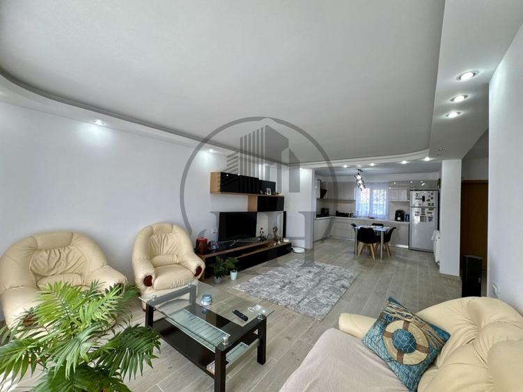 Casa / Vila de vanzare Lumina, Constanta - 9