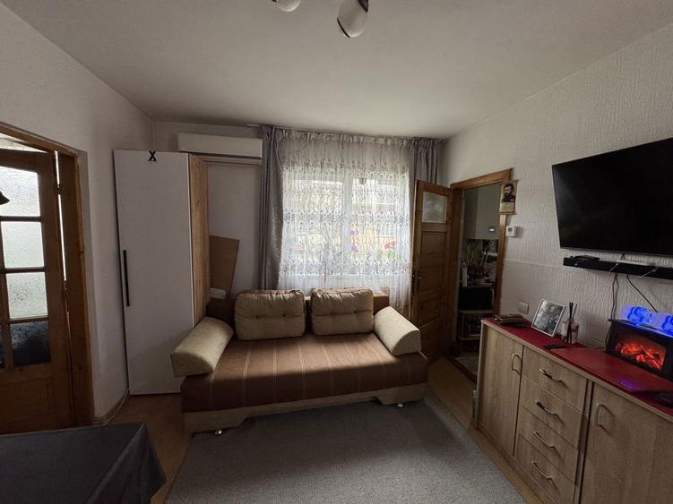 Vanzare apartament 2 camere - 8