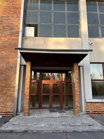 SPATIU COMERCIAL  716 MP CU TEREN 1283 MP DE VANZARE/ INCHIRIERE  50/100/200 MP - 5