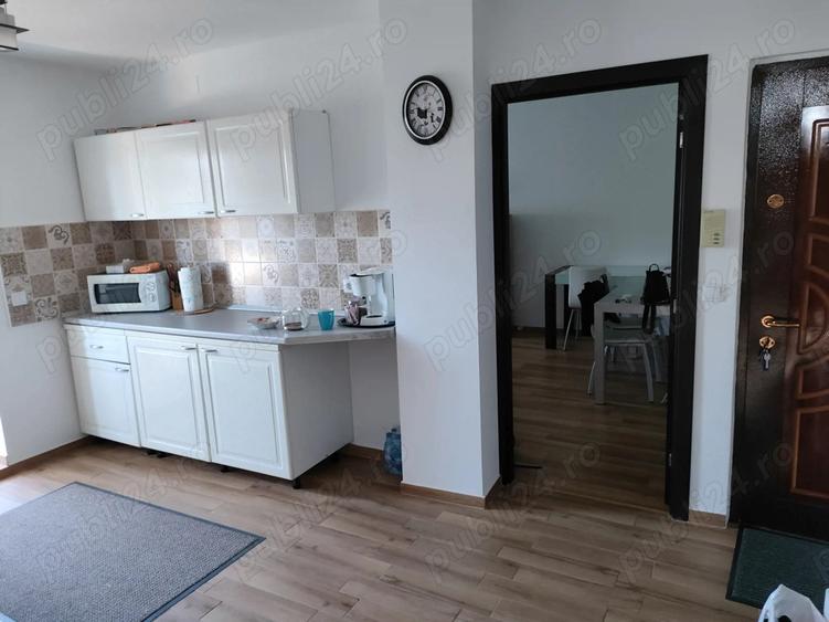 se inchiriaza apartament doua camere. - 4
