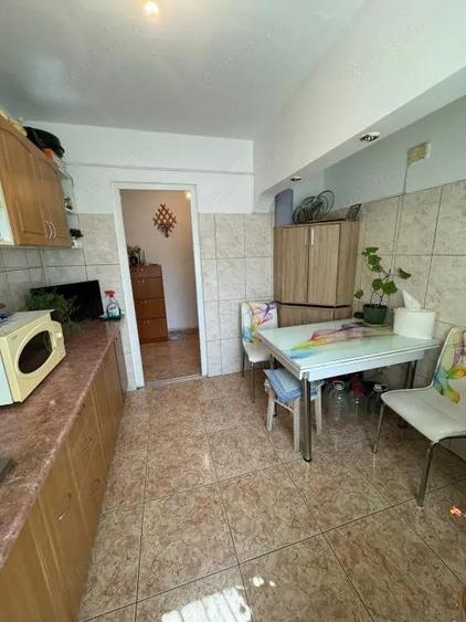 ap 2 cam conf 1 A semidec, 3/4 Cina - 2