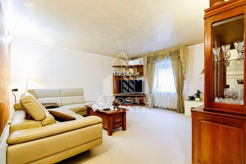 Casa exclusivista,moderna si eleganta in zona Lipovei - 4