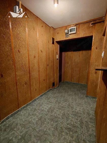 Apartament cu 2 camere semidecomandat 300 - 7