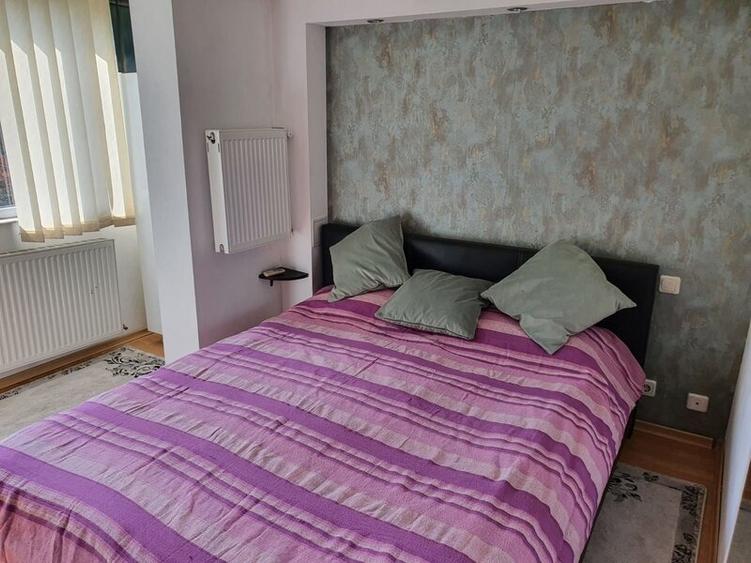 Apartament 2 camere  piata victoriei530 euroapartamwnt 2 camere  semidecomandat  - 2