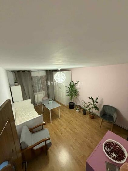 Apartament de 3 camere ( Centrala Proprie )-Tractorul Apartament de 3 camere ( Centrala Proprie )-Tractorul