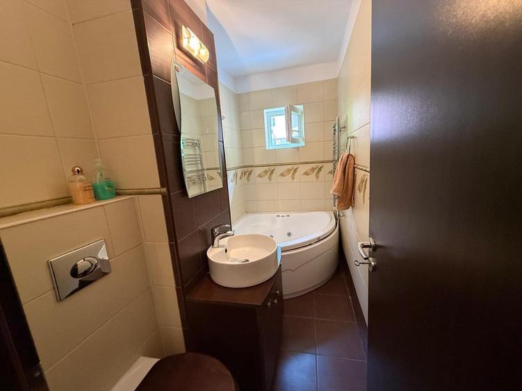 Apartament mobilat frumos, excelent pozitionat - 6