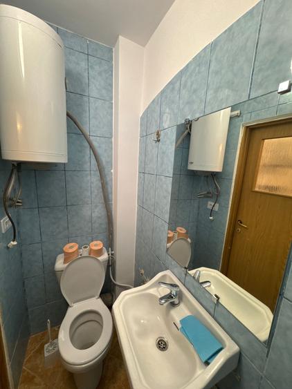 Garsoniera zona industriala etaj 2 - 8