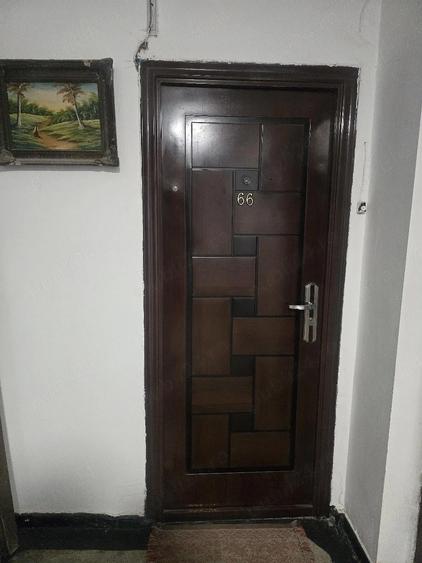 Inchiriez apartament 2 camere decomandate - 1