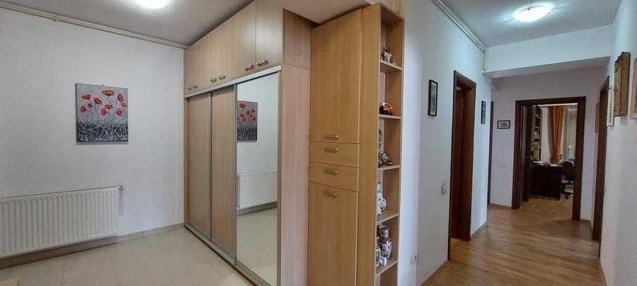 Decomandat,121mp utili+terasa,et 1/5,2 loc parcare subteran si suprateran,mobila - 4