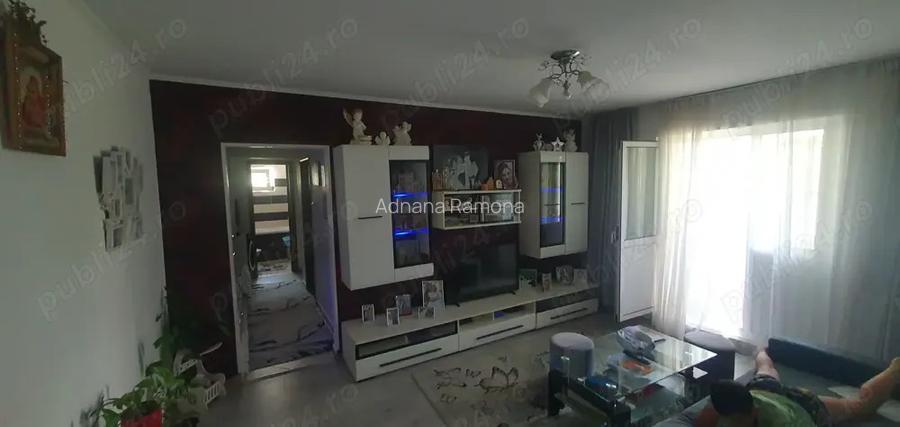 Apartament 3 camere zona Dacia