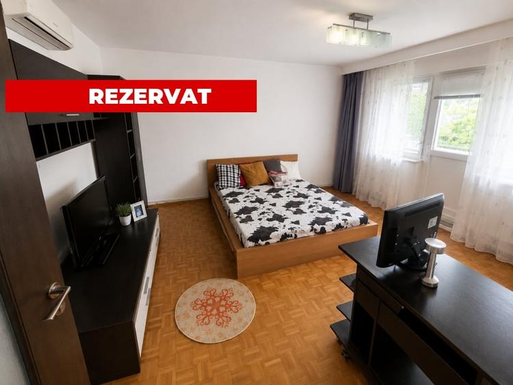 Apartament cu 3 camere decomandat, mobilat în Exercițiu