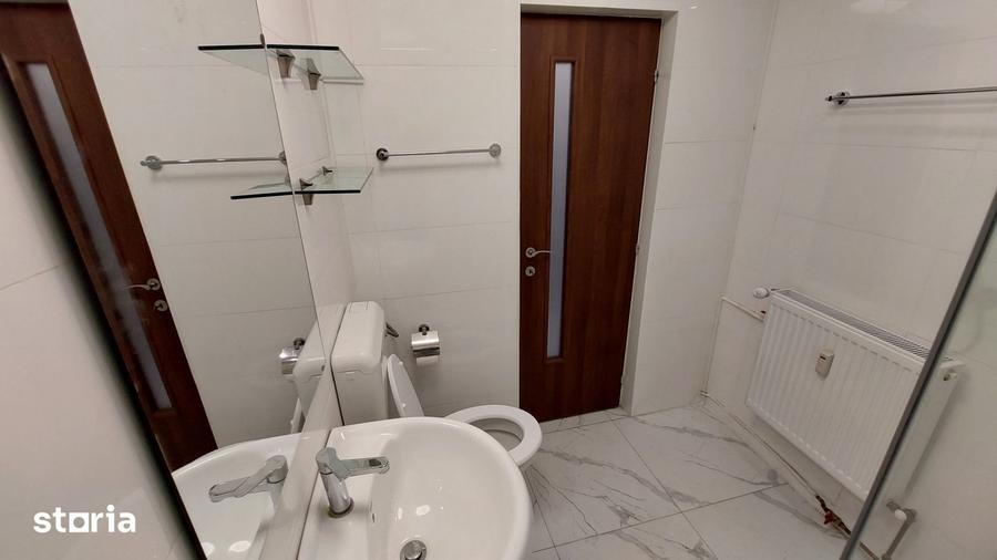 Apartament cu 2 camere decomandat în Moșilor