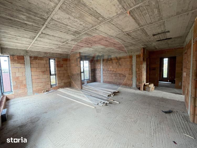 Apartament cu 4 camere în Mănăștur