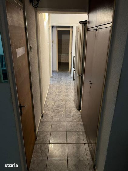 Apartament cu 3 camere în Militari