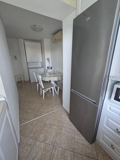 Garsonieră, decomandată, 42 mpu,  renovată recent – Știrbei Vodă – Eroilor - 11