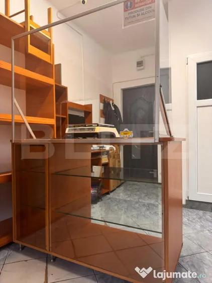 Garsoniera -Spatiu comercial in acte cu baie Tractorul - Brasov (Brasov) - 5