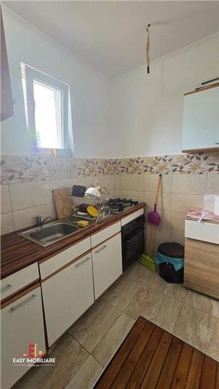 Casă individuală cu 3 camere cu Teren 678 Mp în Central