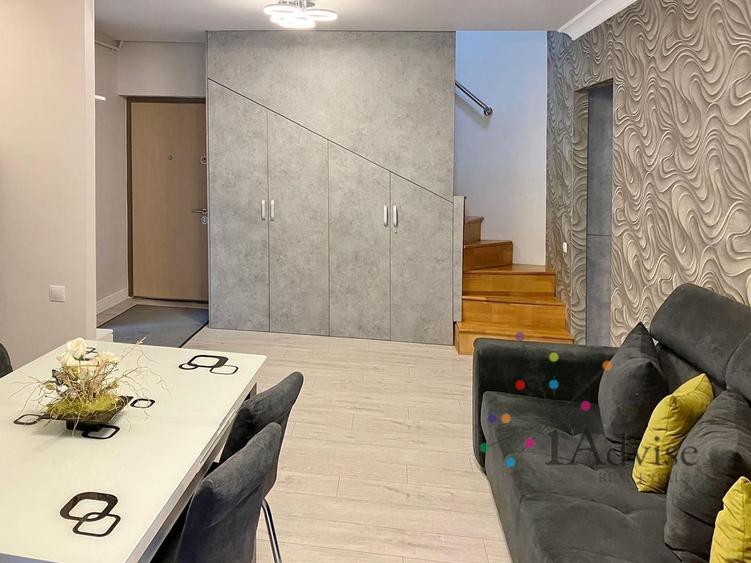 Apartament cu 3 camere decomandat în Poiana Brașov